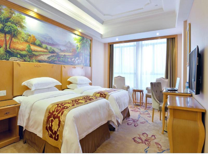 Vienna International Hotel Meizhou Dingzi Bridge エクステリア 写真